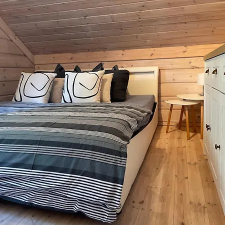 Blockhaus Seeadler- Dein Rueckzugsort Zwischen Boddenstille Und Meeresrauschen