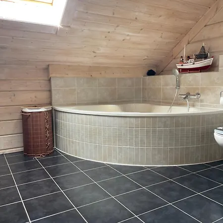 Blockhaus Seeadler- Dein Rueckzugsort Zwischen Boddenstille Und Meeresrauschen